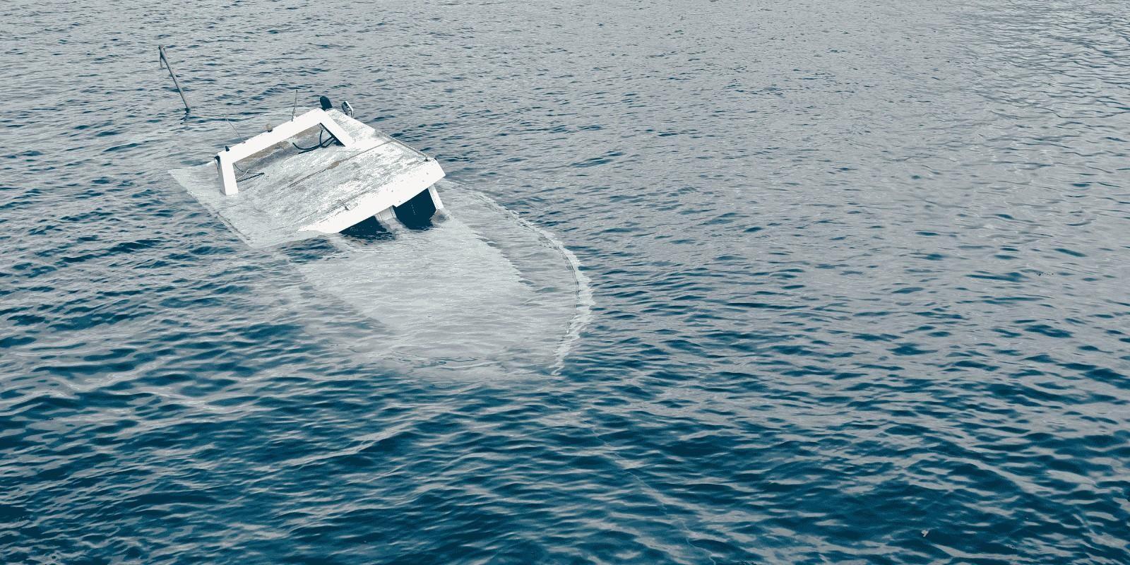Cómo hacer un reclamo de seguro tras un accidente en el agua en Jacksonville